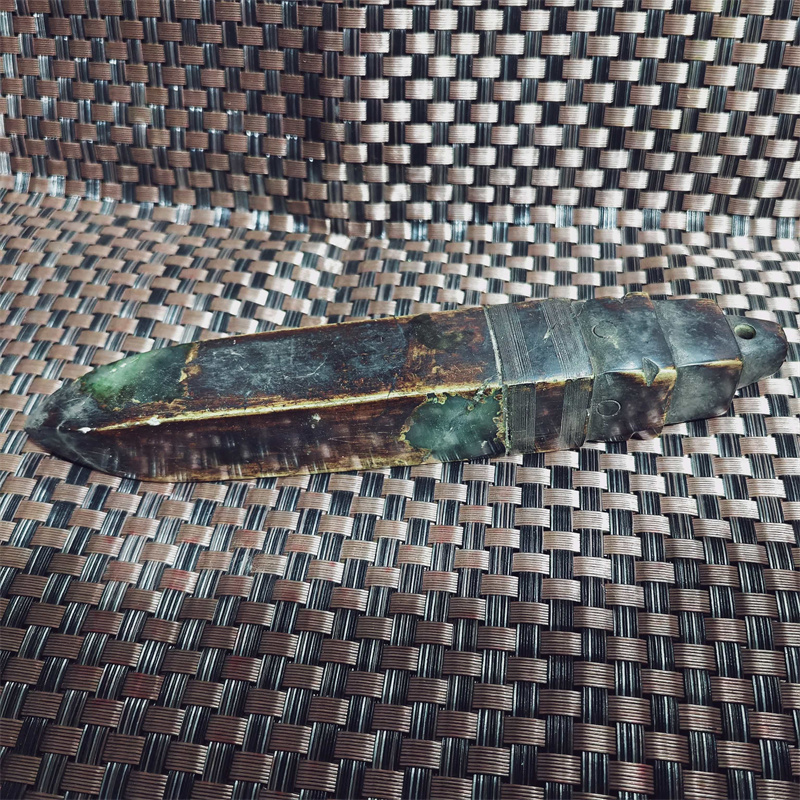 Collectible Vintage Tools - Cinzel de jade em formato quadrado