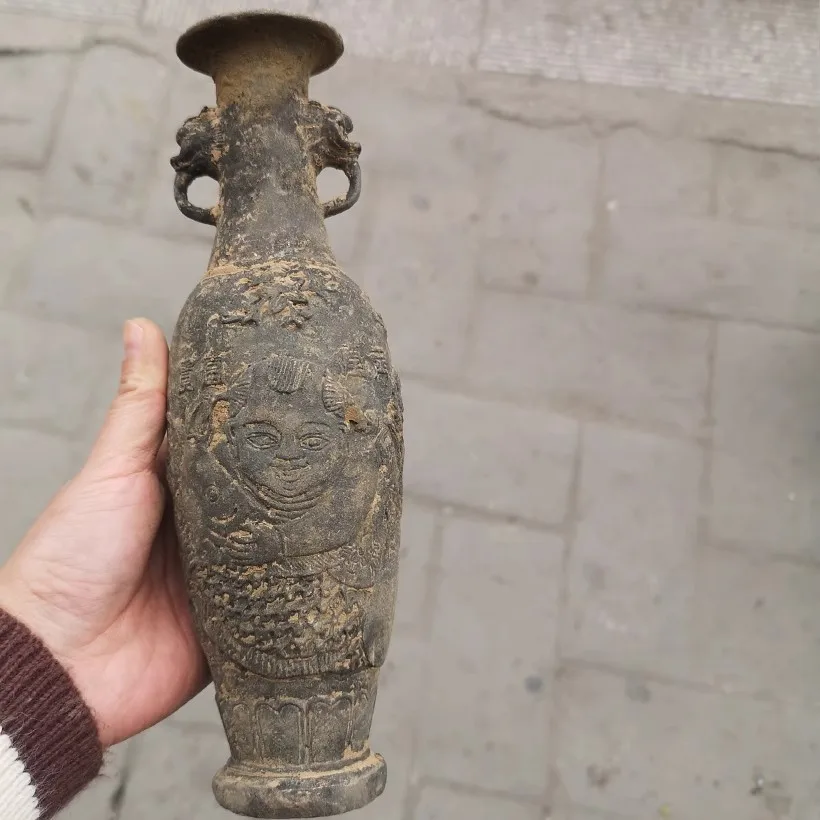 Vaso de Coleção de Bronze com  - Collectible Vintage Tools avaliação e preço
