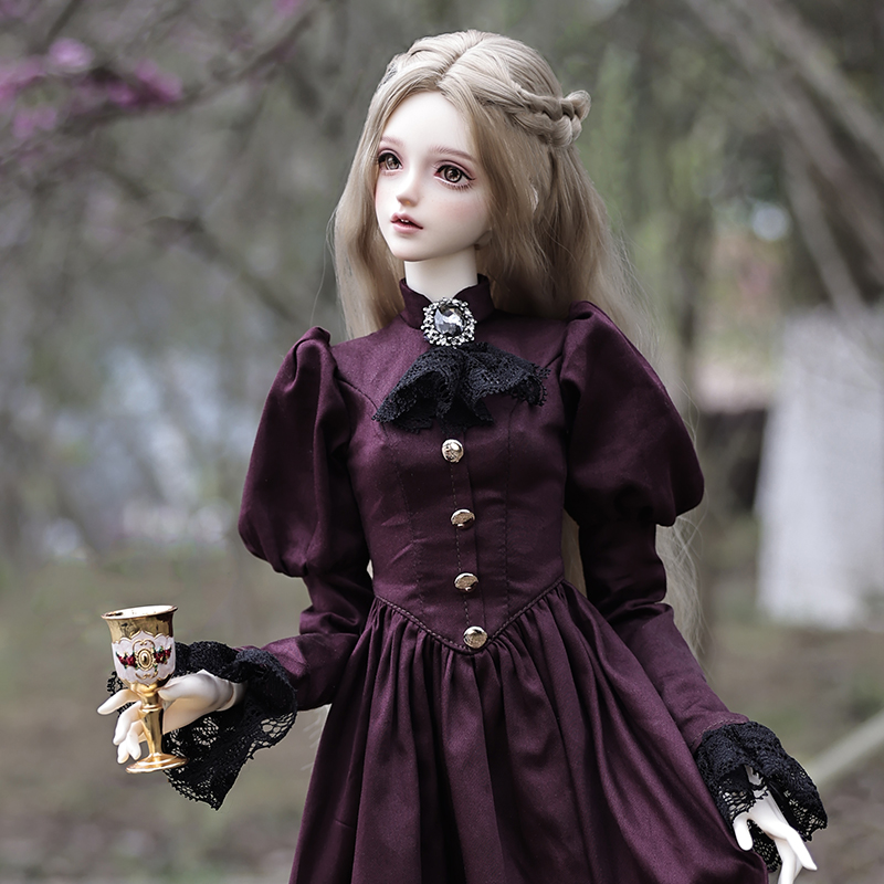 Elina-Vintage Aristocratic Pur - Vintage Collectible Toys avaliação e preço