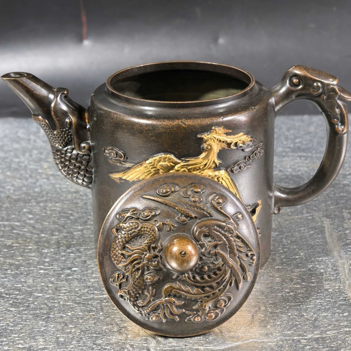 Bule de Vinho e Chá Vintage em - Collectible Vintage Wine avaliação e preço