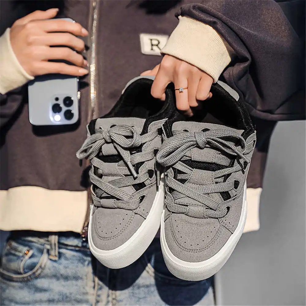 Com laço hiphop sapatos escola - Most Expensive Vintage Collection avaliação e preço