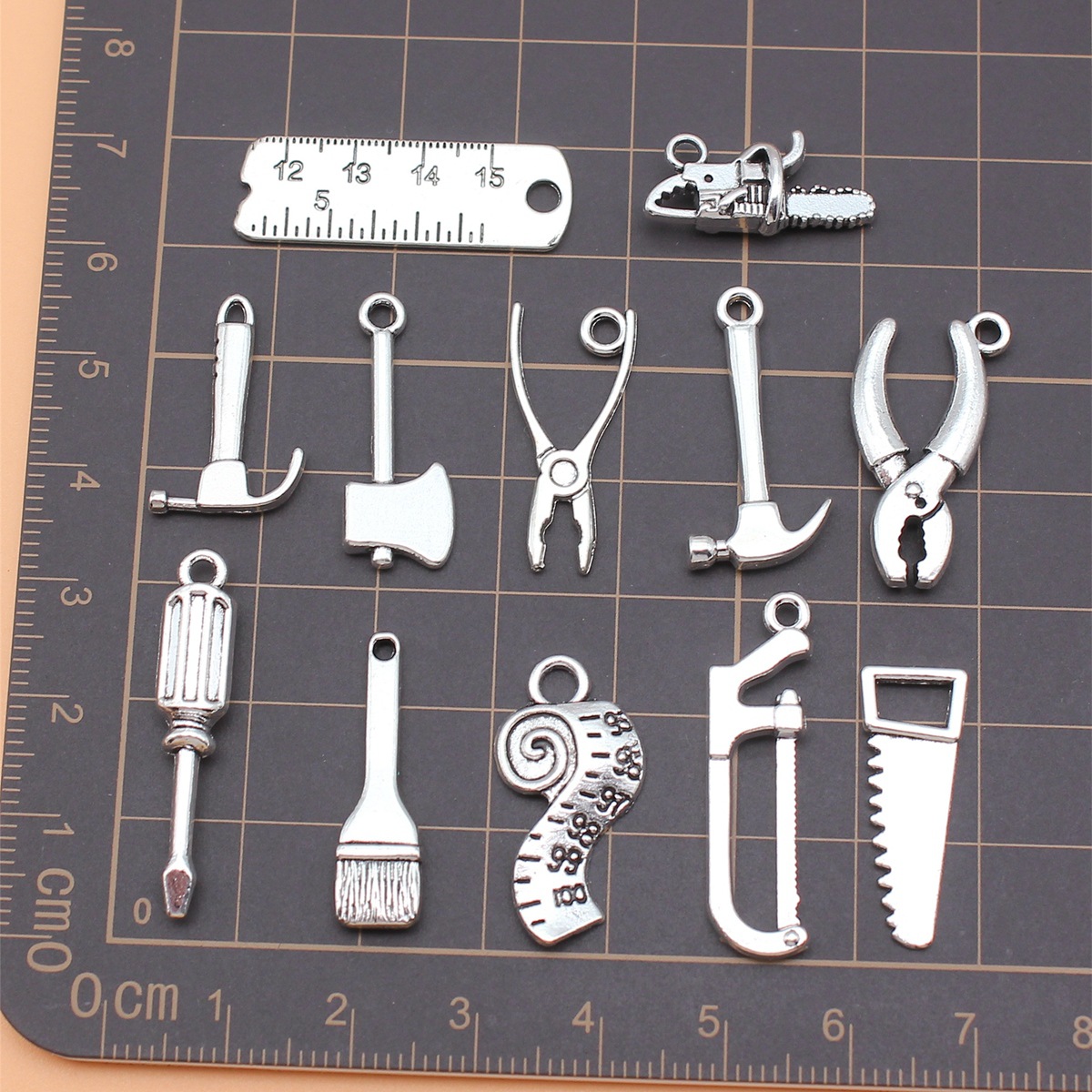 12pçs ferramentas de cor prata - Collectible Vintage Tools avaliação e preço